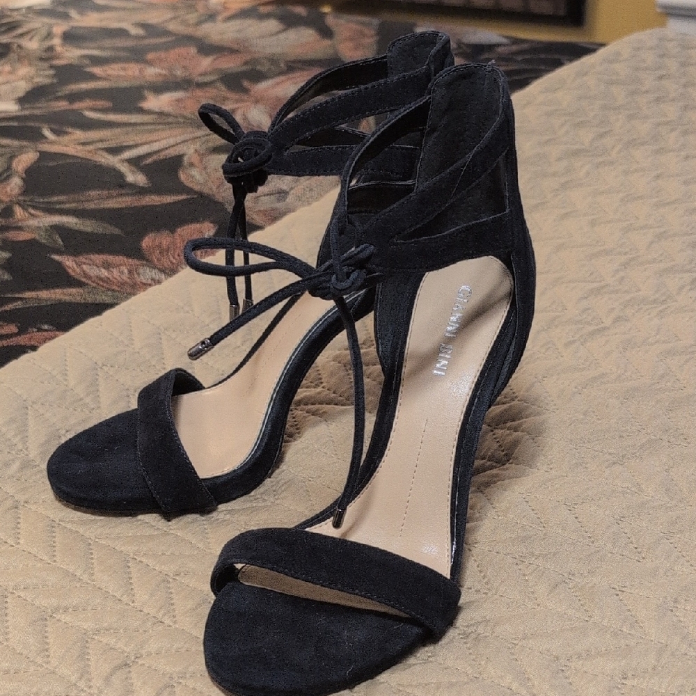 Gianni Bini Black Stiletto Heels with Ankle Strap